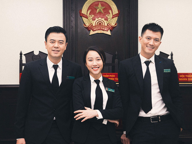 Gần đây, Hồng Loan ra Hà Nội tham gia dự án phim "Người nối nghiệp" của VFC sản xuất. Nữ diễn viên hợp tác cùng MC Tuấn Tú, diễn viên Hà Việt Dũng.