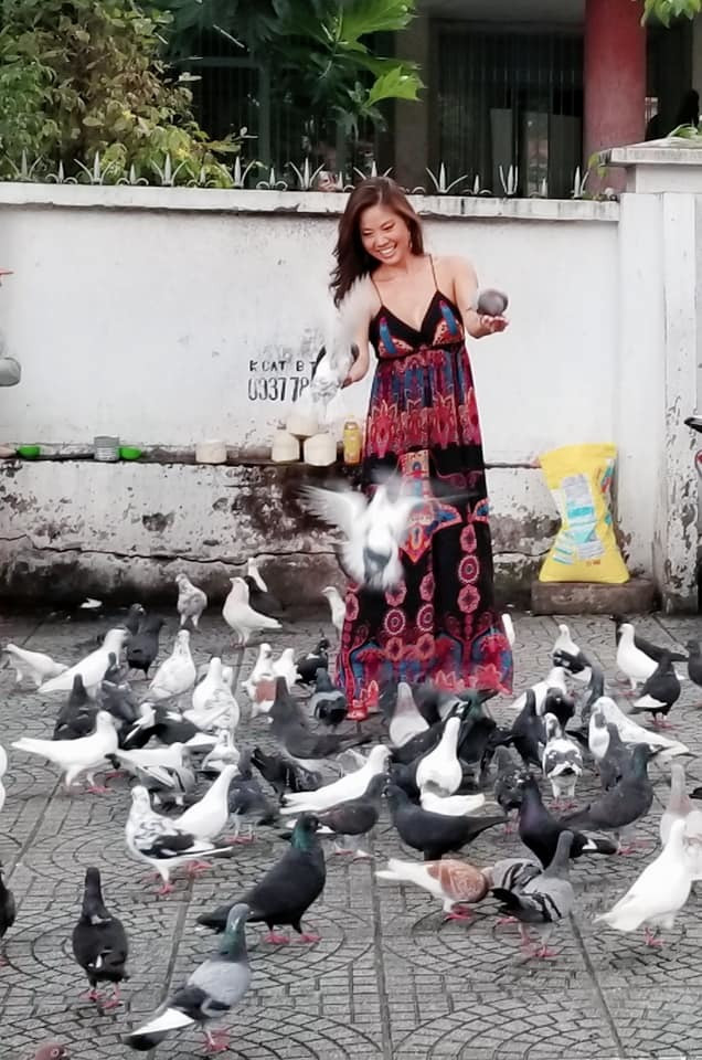 Sau tất cả đổ vỡ, thăng trầm, ca sĩ đang tận hưởng cuộc sống bình yên ở Mỹ. Hồ Lệ Thu được khán giả khen trẻ, đẹp ở tuổi 47. Cô cũng rất chăm tập gym, yoga để gìn giữ vóc dáng.