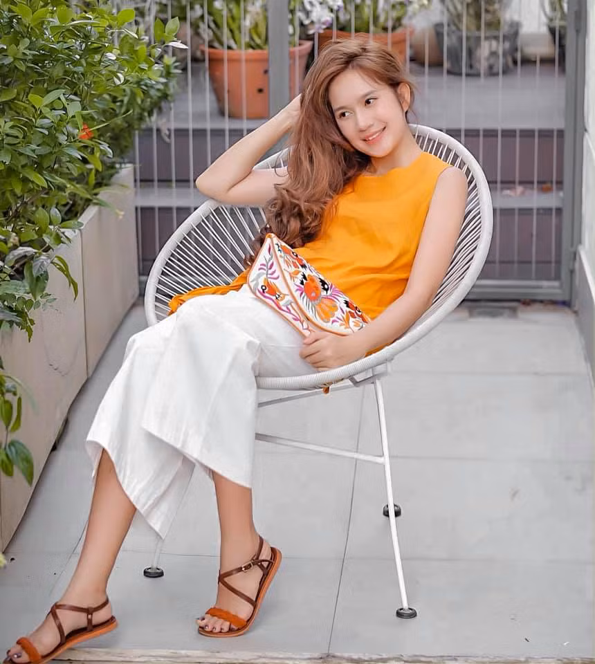 Cô cũng là chỗ dựa vững chắc cho Lý Hải để anh có thể tiến xa hơn trên con đường sự nghiệp.