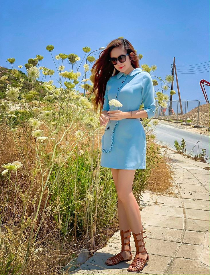 Trong thời gian hẹn hò, cặp đôi gặp không ít sóng gió vì chênh lệch tuổi tác quá lớn. Thậm chí, hai người từng chia tay.