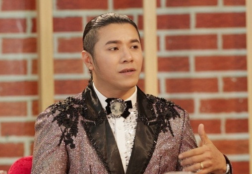 Kasim Hoang Vu tiet lo ve 2 con voi ban gai chua lam dam cuoi-Hinh-2