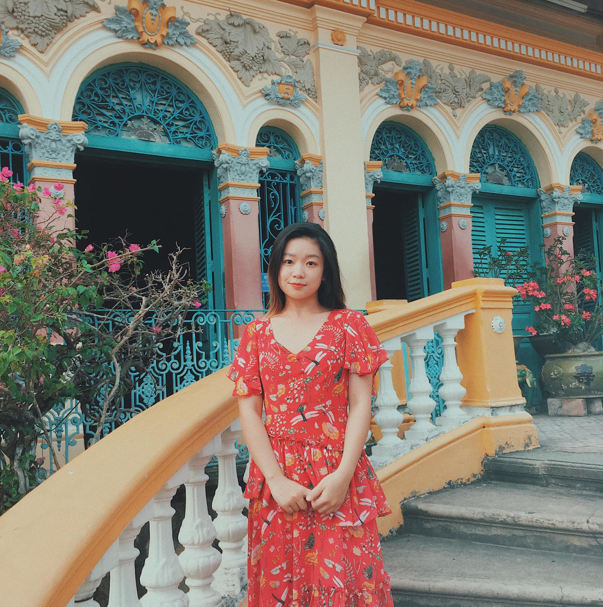 Ngoài ra, cô nàng cũng thường xuyên đăng tải những hình ảnh vui vẻ, thể hiện niềm lạc quan yêu đời trong cuộc sống.