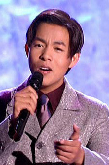 Anh theo đuổi dòng nhạc quê hương, trữ tình và nổi tiếng với các ca khúc như Đập vỡ cây đàn, Đôi mắt người xưa, Về đâu mái tóc người thương, Thương về miền Trung...