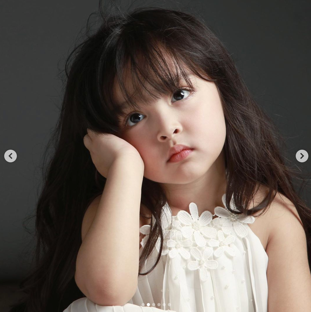 Rivera cũng giúp con phát triển toàn diện như học đàn hát, học võ, múa...