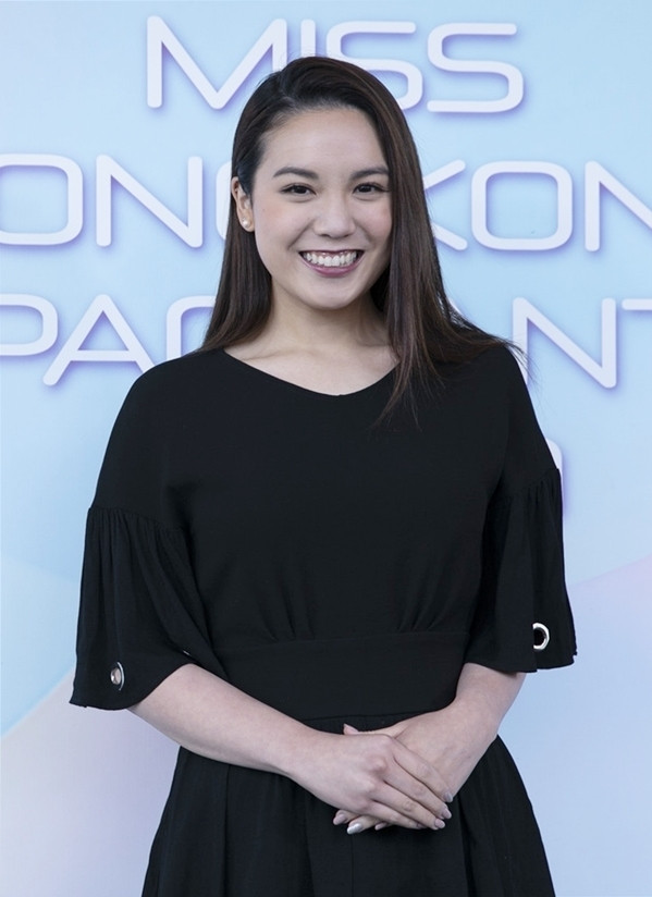 Lương Mỹ Hà dù không nổi trội về nhan sắc nhưng tạo được thiện cảm bởi thành tích học tập tốt. Cô cũng là Hoa kiều từ Canada về nước dự thi.