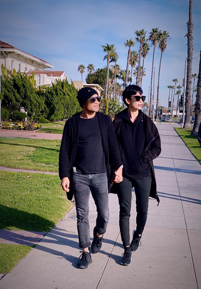 Ông xã luôn bên cạnh Xuân Lan cùng cô tận hưởng niềm hạnh phúc ngọt ngào.