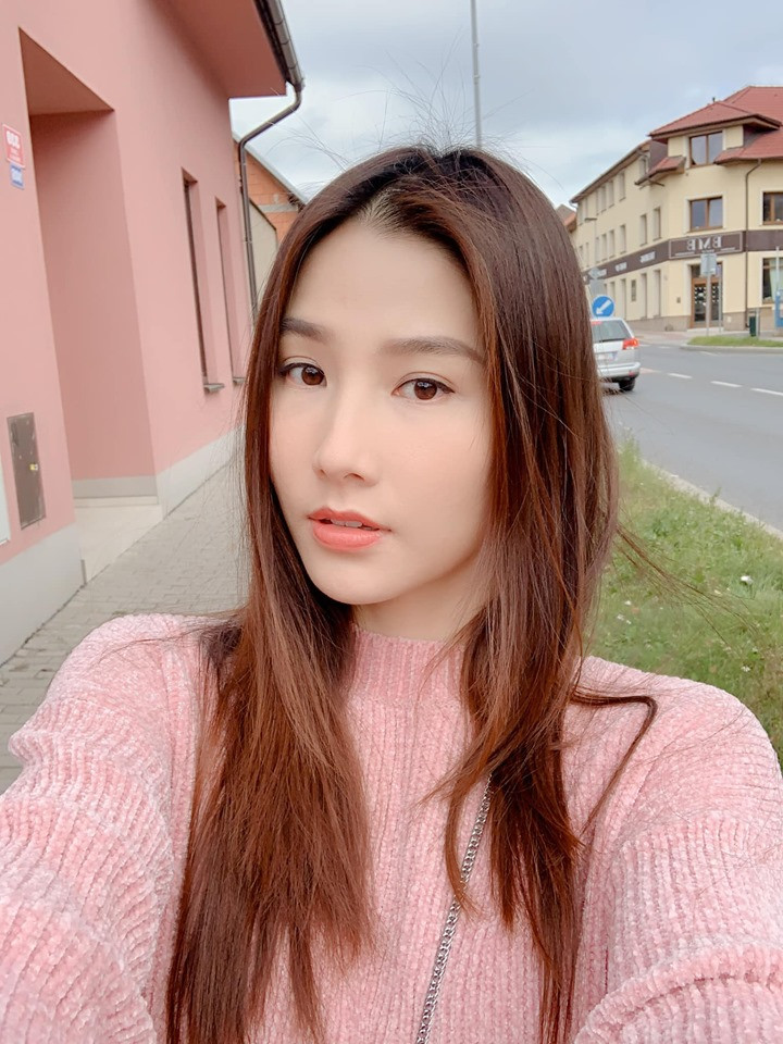 Trong phim "Tình yêu và tham vọng", Diễm My 9x vào vai Linh, nhân vật có nhiều biến cố và cần diễn xuất nội tâm.