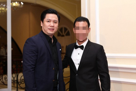 Nhờ quen thân với nhiều nghệ sĩ trong Vbiz nên Bobby Phước Trần có cơ hội gặp Phạm Hương và nên duyên cùng cô.