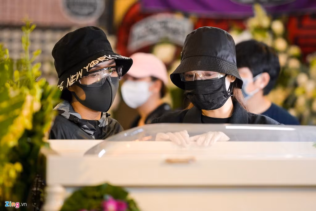 Xot xa le tang khong tieng ken trong cua Mai Phuong-Hinh-3