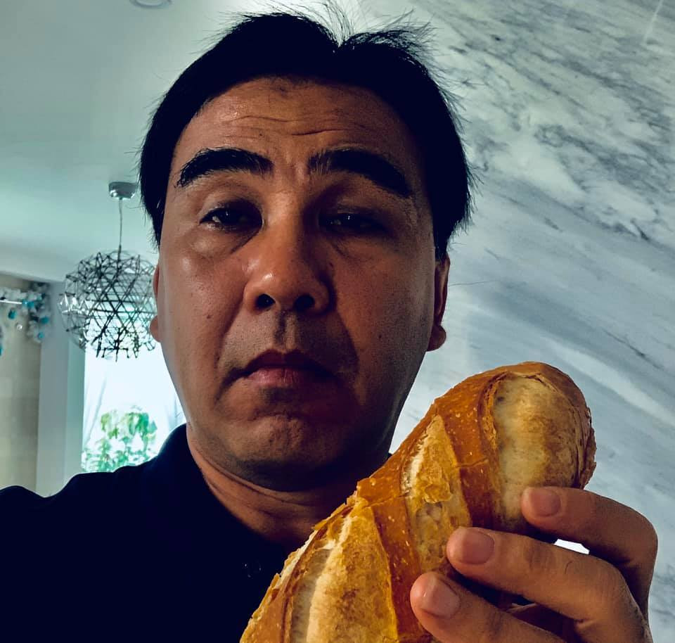 Đôi khi cũng chỉ đơn giản là chiếc bánh mì.