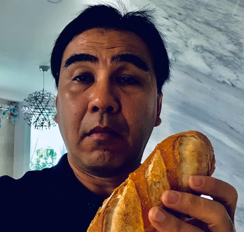 Đôi khi cũng chỉ đơn giản là chiếc bánh mì.