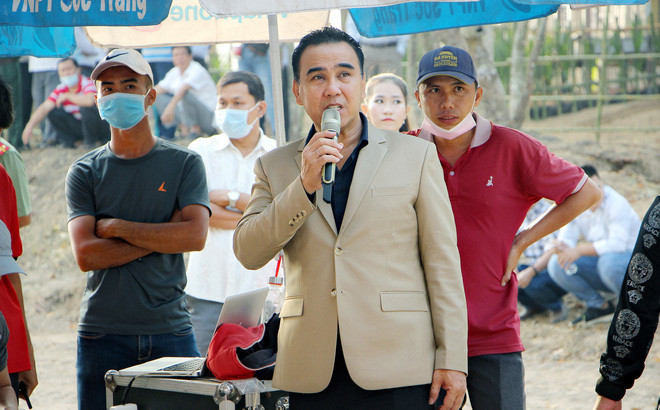 MC Quyen Linh bo tien tui 200 ty xay khu du lich van hoa Khmer