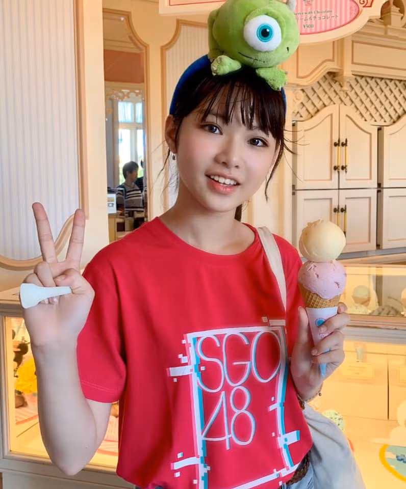 Đến tháng 8/2019, nhóm có MV đầu tiên trong sự nghiệp mang tên Heavy Rotation. SGO48 đi theo phong cách trẻ trung, tươi mới. Các ca khúc của nhóm dễ nghe, dễ thuộc, không cầu kỳ về vũ đạo.