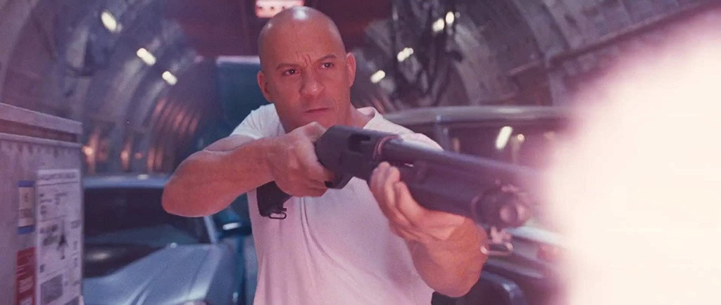 Vụ tẩu thoát khỏi máy bay trong Fast &amp; Furious 6 (2013): Trong trường đoạn, Dom và cộng sự tìm cách ngăn chặn kế hoạch đào tẩu bằng máy bay của Shaw, tuy nhiên, vào phút cuối, chiếc máy bay bốc cháy trong khi Dom vẫn kẹt bên trong. Sau đó, chiếc máy bay va chạm và phát nổ, lửa cháy ngút trời cùng lúc chiếc xe của Dom lao ra. Chiếc xe sau đó bị lật vài vòng, khiến những thành viên còn lại trong nhóm sững sờ, lo lắng cho số phận của thủ lĩnh. Cuối cùng, từ giữa đám đổ nát vẫn đang bốc cháy ngùn ngụt, Dom xuất hiện, nguyên vẹn từ đầu đến chân.