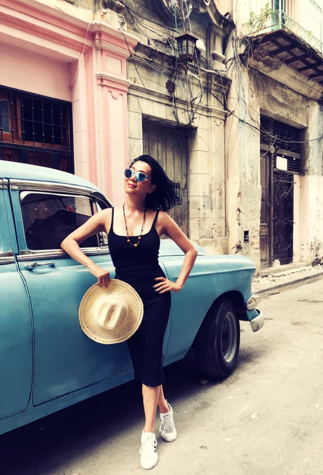 Chia sẻ bí quyết giữ gìn nhan sắc, Kỳ Duyên từng bày tỏ: "Muốn giữ cho thân hình thon chắc rất dễ. Ăn ít và ăn đúng. Tập nhiều và tập đều".