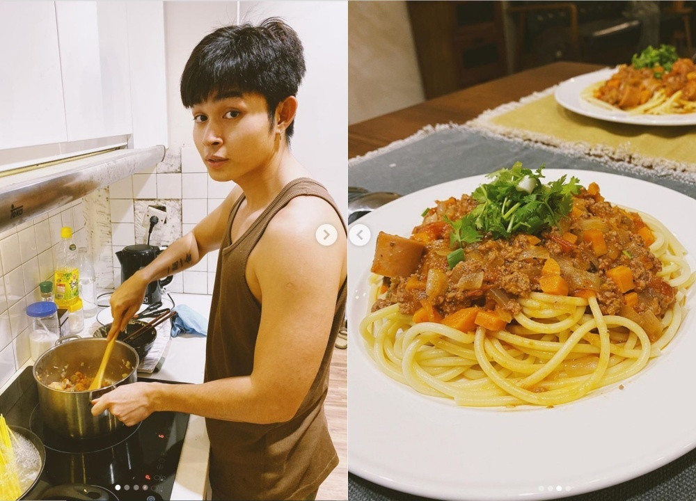 Jun Phạm khiến người hâm mộ không khỏi trầm trồ khi vào bếp nấu mì Ý.