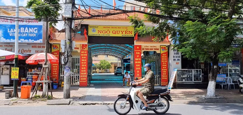 Lam thu tai truong THCS Ngo Quyen: An nao cho nguyen hieu truong?