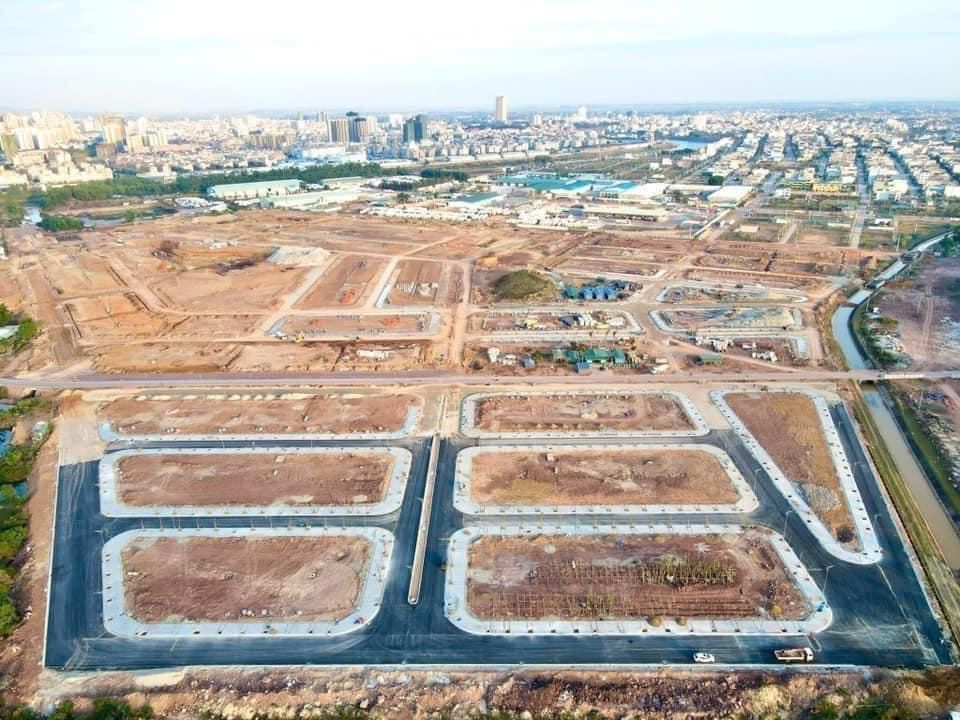 Quang Ninh: Vi dau 13 san giao dich bat dong san bi “tuyt coi”?