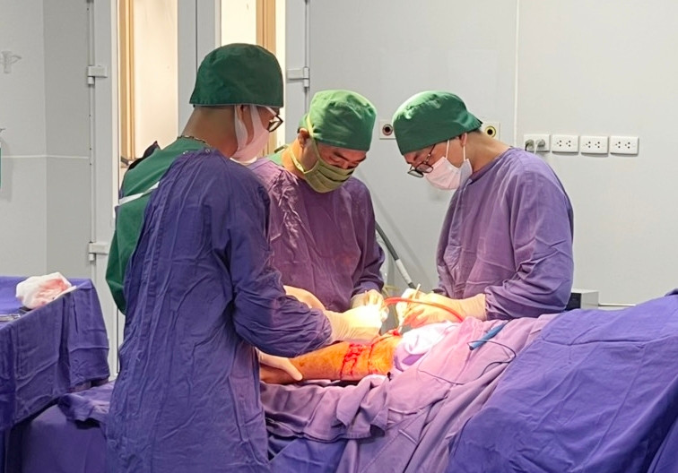 Nguoi dan ong bi ca map can nguy kich gio ra sao?