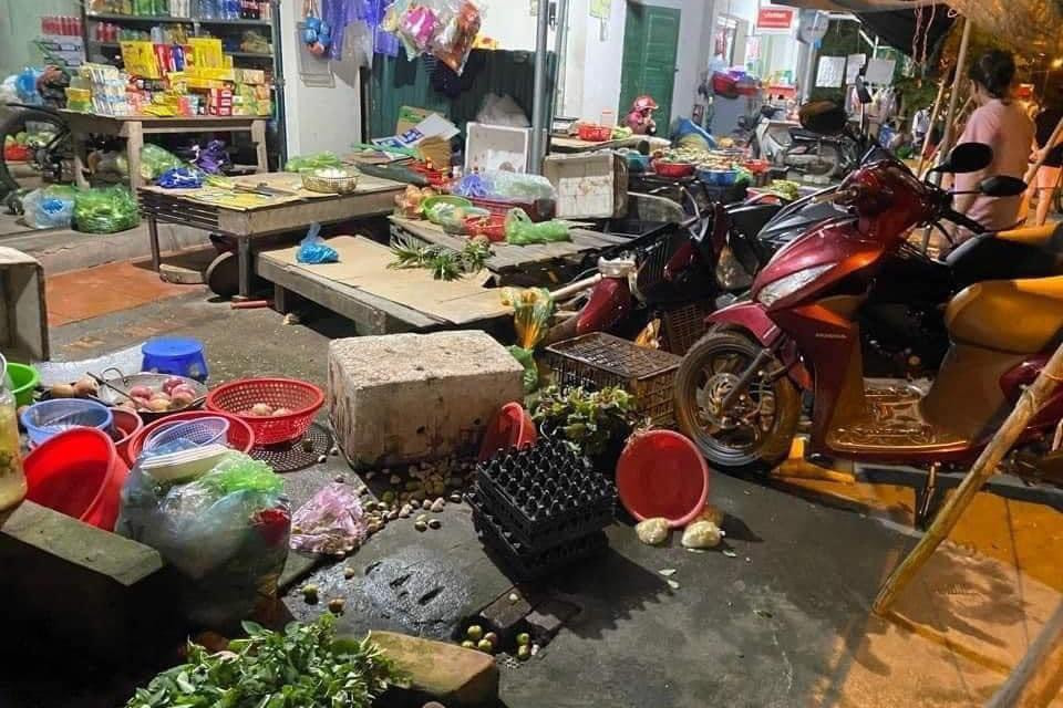 Say rượu, người đàn ông lái xe khiến cháu bé 8 tháng tuổi tử vong Say ruou, nguoi dan ong lai xe khien chau be 8 thang tuoi tu vong