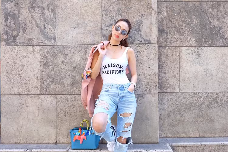 Phong cách thời trang xuống phố cực chất của Minh Hằng nhận được lời khen ngợi từ đông đảo người hâm mộ.