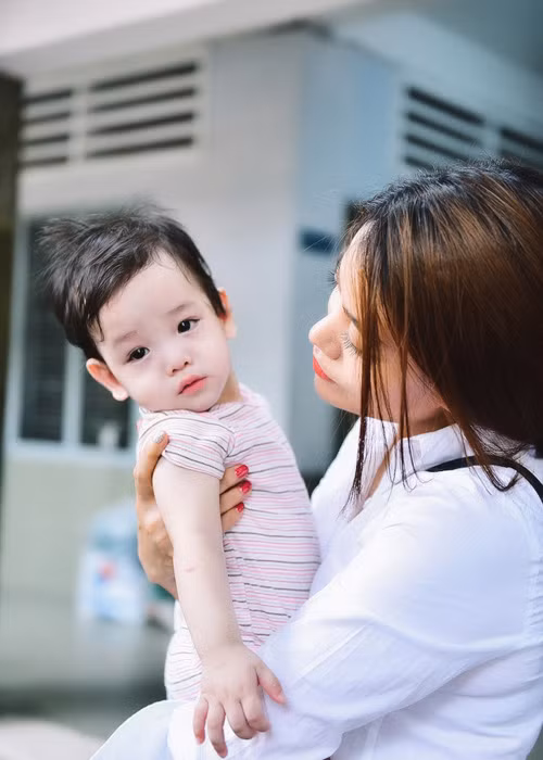 Trương Ngọc Ánh vốn được biết đến là một nghệ sĩ chăm chỉ tham gia các hoạt động thiện nguyện. 