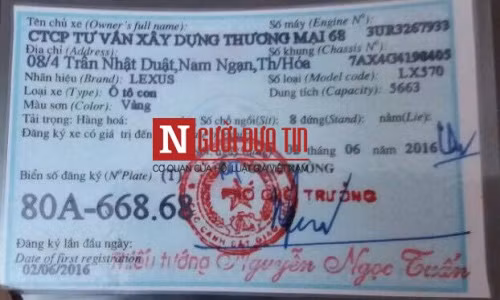 Tai xe Lexus 570 gay tai nan lien hoan khai gi