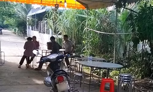 Thi thể anh Quang đã được đưa về quê nhà lo hậu sự.