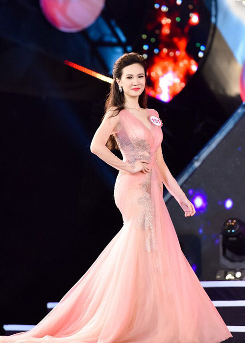 Sái Thị Hương Ly từng học lớp chuyên Nga PTTH Nguyễn Trãi, Hải Dương.