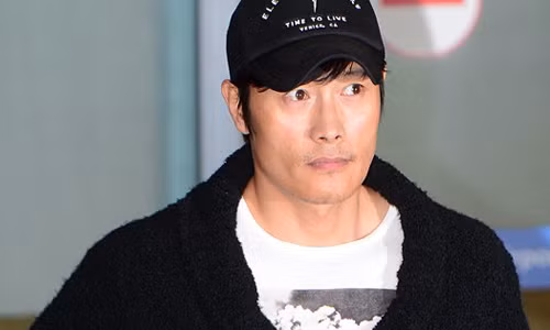 Vi sao showbiz Han bi bua vay boi scandal cuong dam