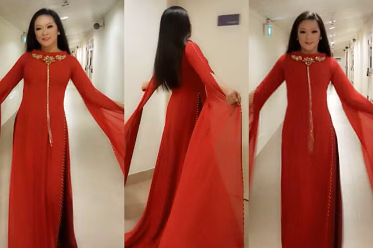 Giọng ca “Người tình mùa đông” tự tin khoe vóc dáng thon gọn sau giảm cân trong trang phục áo dài truyền thống.