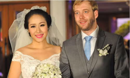 HH Ngo Phuong Lan mang bau sau 3 nam lay chong Tay