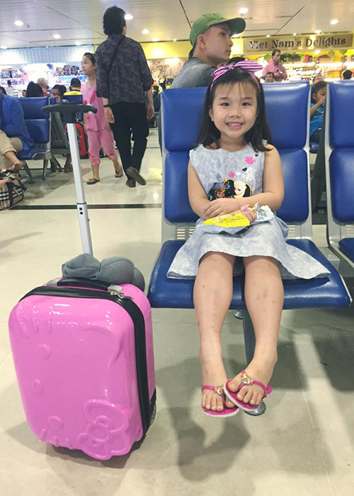 Con gái Thành Trung năm nay đã lên 6 tuổi. Cô nhóc rất thông minh, nhanh nhẹn và khá bạo dạn trước ống kính máy ảnh.