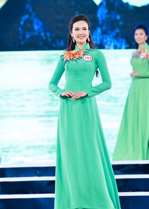 Nhung guong mat sang gia vao chung ket Hoa hau Viet Nam-Hinh-7