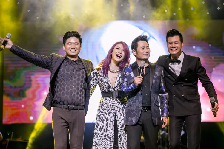 My Tam khoc nuc no trong liveshow Hay ve voi nhau-Hinh-10