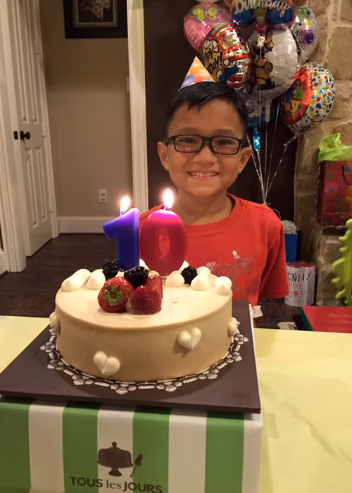 Hong Ngoc tung loat anh hiem de mung sinh nhat con trai-Hinh-2