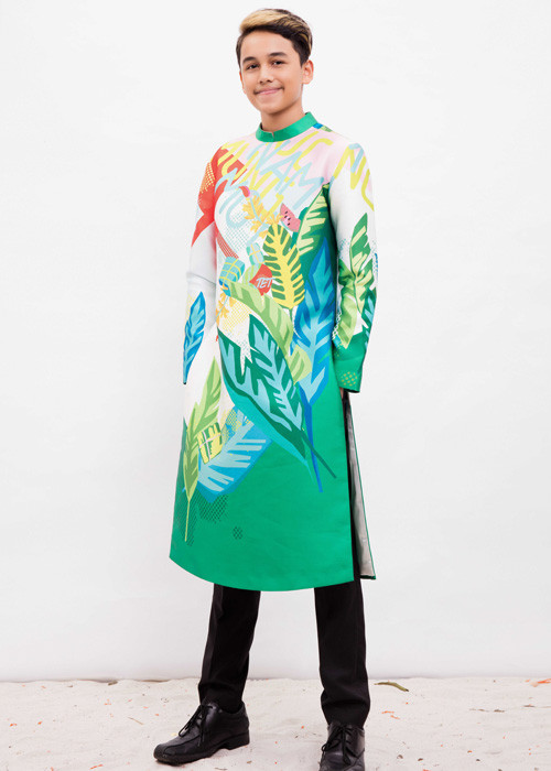 Loat anh gia dinh cua hoa hau hanh phuc nhat Viet Nam-Hinh-5