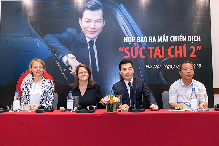 Tại buổi lễ phát động, Trần Bảo Sơn chia sẻ: “Tôi tâm niệm may mắn chỉ đến khi mình có sự chuẩn bị kỹ lưỡng, vì thế tôi không bao giờ cần có một mảnh sừng tê giác để đem lại may mắn cho mình”. 