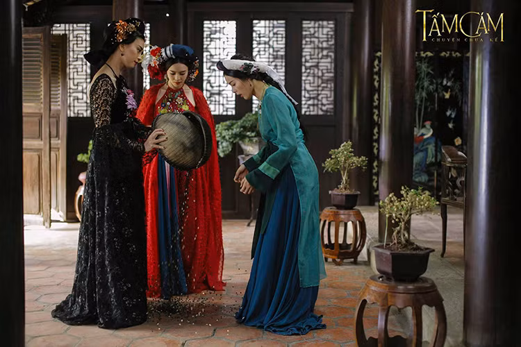 Diễn viên Ngô Thanh Vân đã tin tưởng giao một trong những vai quan trọng của bộ phim cho hot girl Hạ Vi vì nhận thấy tài năng diễn xuất của cô dù nữ người mẫu này chưa từng có kinh nghiệm diễn xuất. 