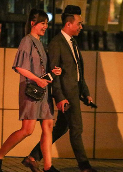 Sự quan tâm, chăm sóc của Trấn Thành dành cho Hari Won cũng như của Trường Giang dành cho Nhã Phương khiến nhiều người phải ghen tị với hai cô gái này.