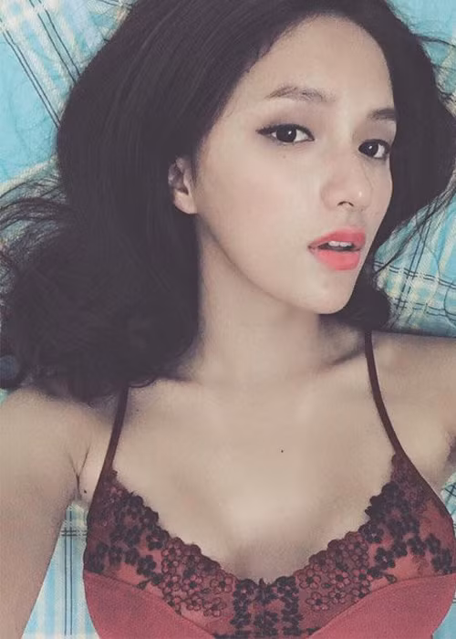 Huong Giang Idol nhan bao like voi nhung hinh anh nay-Hinh-3