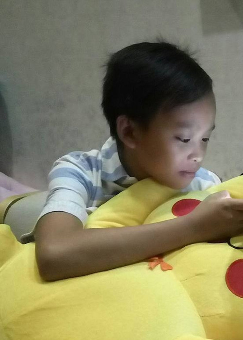 Sau cuộc thi Vietnam Idol Kids, gia đình Hồ Văn Cường sẽ được mẹ nuôi Phi Nhung tạo điều kiện chuyển lên Sài Gòn sinh sống.