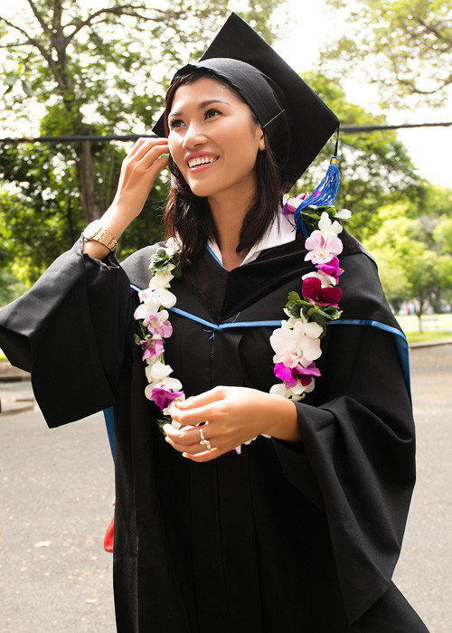 Chồng Trang Lạ luôn muốn vợ hướng tới những gì tốt nhất như kinh doanh, học tập và thỉnh thoảng đi diễn cho đỡ nhớ nghề. 