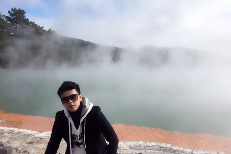 Một trong gần 60 quốc gia, vùng lãnh thổ mà Hồ Quang Hiếu từng đặt chân đến còn có New Zealand.