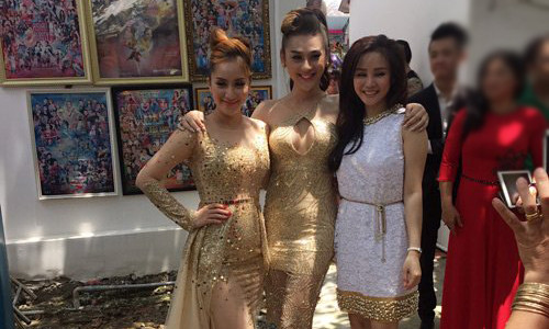 Khach moi noi gi ve dam cuoi bat thuong cua Thanh Bach-Hinh-2