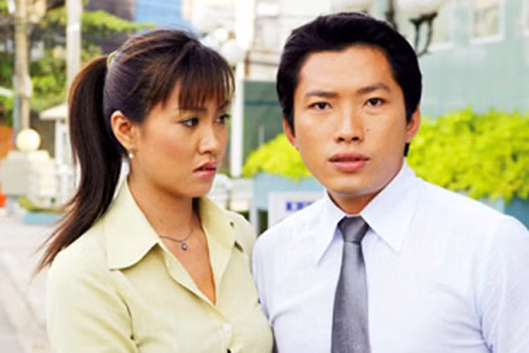 Vào vai Tri trong bộ phim “Hướng nghiệp”, Kinh Quốc ghi điểm bởi sự hóa thân xuất sắc chàng trai tính cách bốc đồng nhưng luôn yêu chân thành. (Ảnh: Zing) 