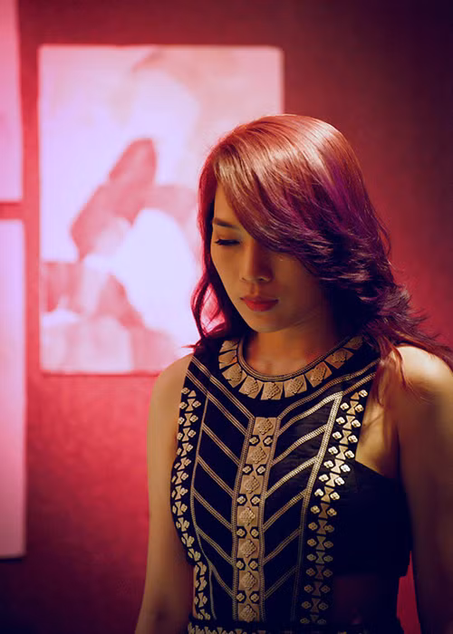 Từ khi có những thay đổi mới về mặt hình ảnh, Mỹ Tâm nhận được không ít lời khen từ khán giả. Tuy nhiên, cô thấy mình vẫn vậy, không có gì thay đổi. 