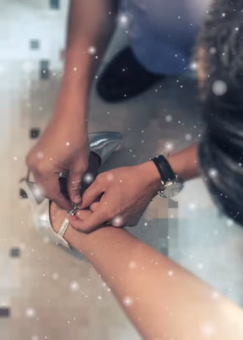 Mặc dù thừa nhận đang hẹn hò nhưng Lê Phương lại chưa muốn công khai danh tính của bạn trai vào thời điểm hiện tại. 