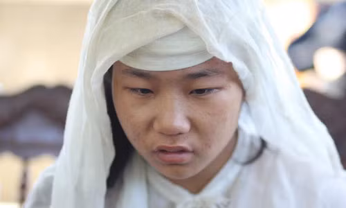 Nhoi long ba con nho co bo dot tu, me chet tren duong di lam-Hinh-2