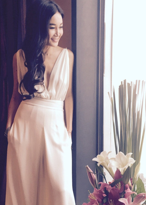 On Bich Ha - Sao phim nguoi lon U50 tre nhu thieu nu-Hinh-8